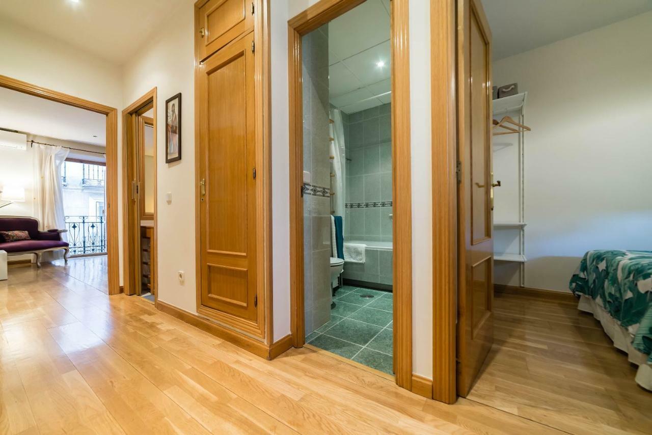 Apartamento Divina Malasana Lägenhet Madrid Exteriör bild